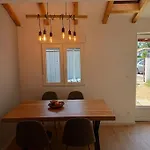 בית נופש Family House אונדאיי