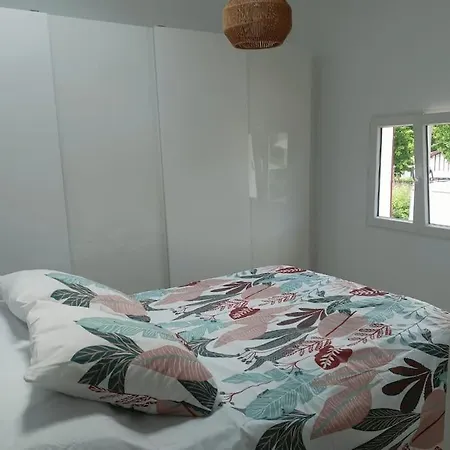 Family House Ferienhaus Hendaye